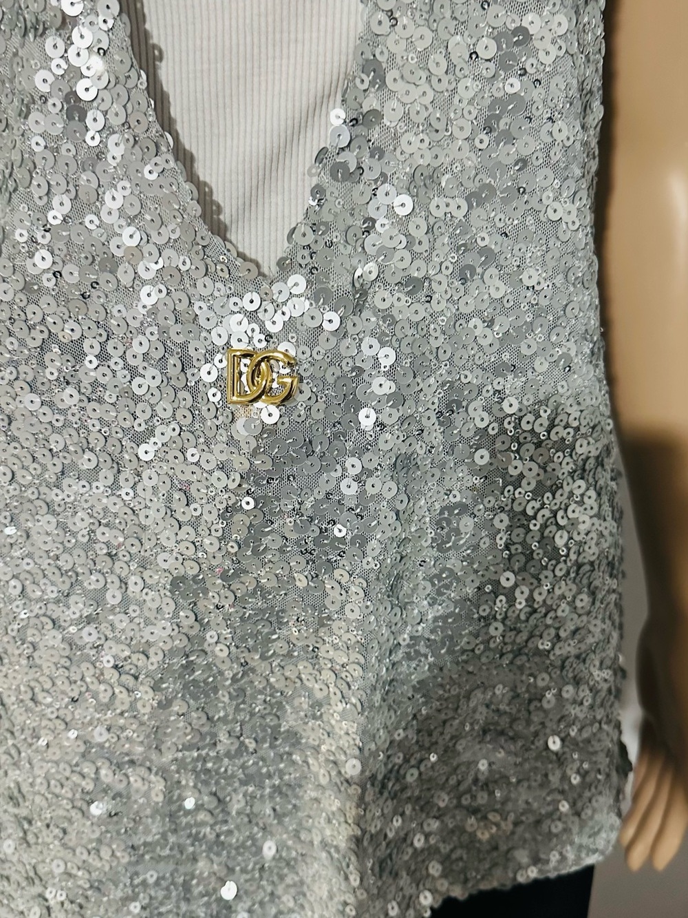Dolce & Gabbana Silver Sequin Deep V Camisole - Picture 7 of 11